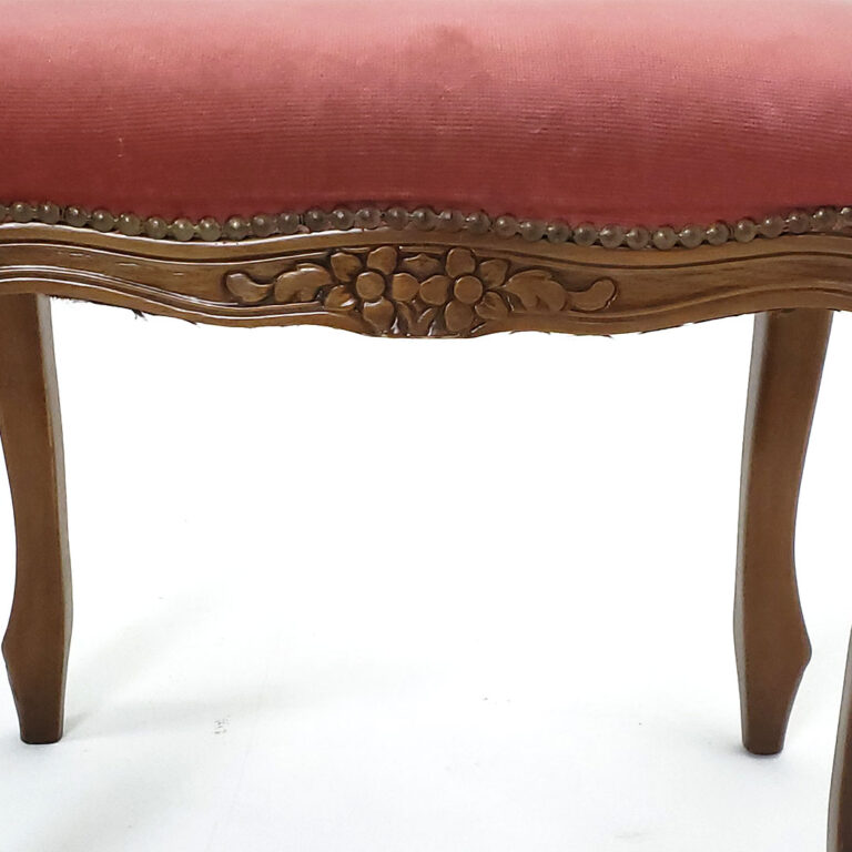 レンタル小道具ソファ・椅子AOT-01