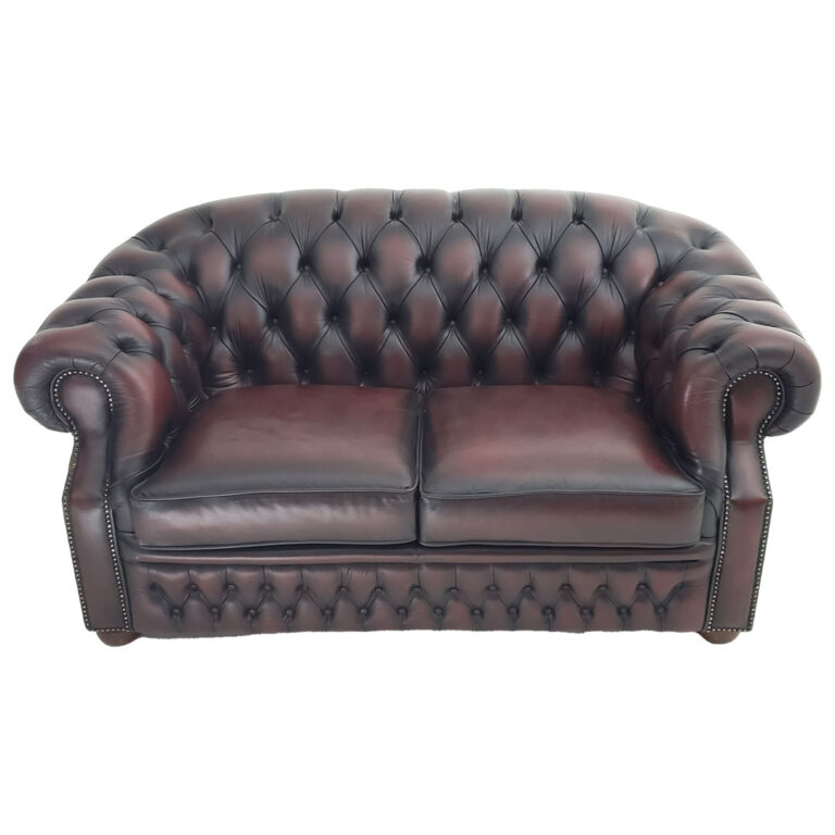 小道具：チェスターフィールドソファ・２人掛け